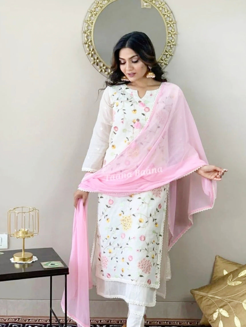 Off White Hand Embroidery Cotton Kurta with lining, Pant & Pink Pure contrast Dupatta
Regular priceR
