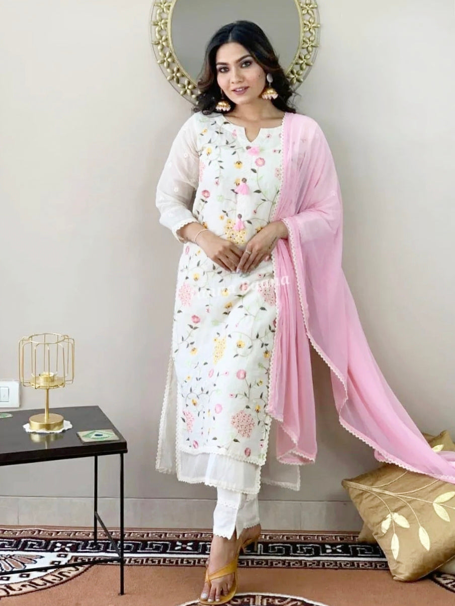 Off White Hand Embroidery Cotton Kurta with lining, Pant & Pink Pure contrast Dupatta
Regular priceR