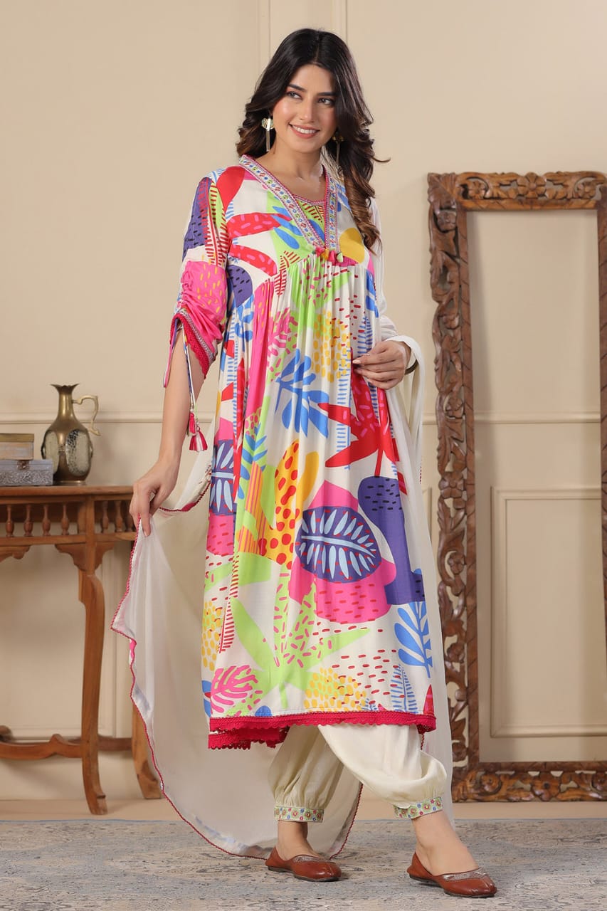Cream Anarkali Cotton Printed Floral Blunt V Abstract Set