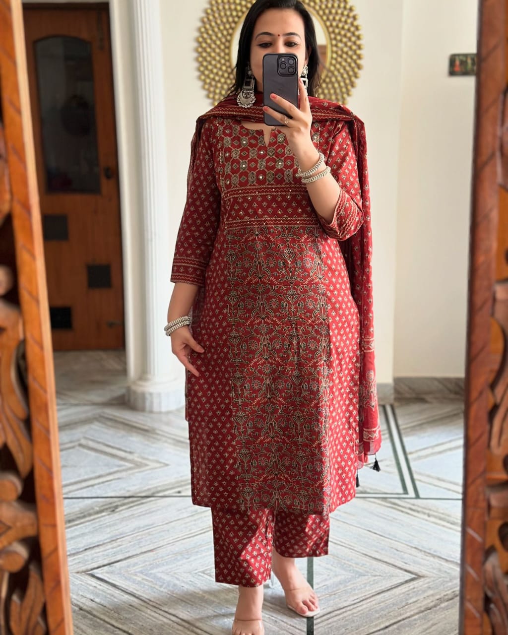 Women Ethnic Motifs Printed Regular Kurta With Trousers And With Dupatta Set