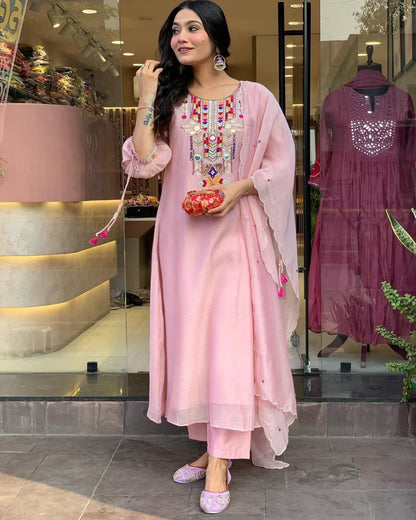 Light Pink Colour Chanderi Silk Designer Kurti Pant Set