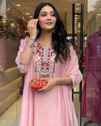 Light Pink Colour Chanderi Silk Designer Kurti Pant Set