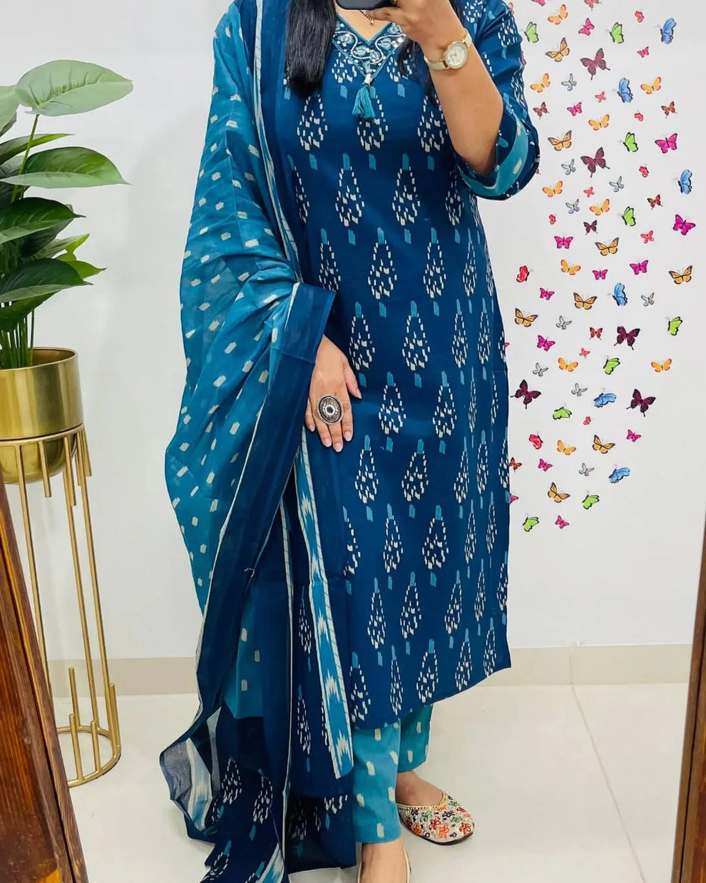 Women Blue Ikka Print Cotton Kurta Set With  Dupatta Set